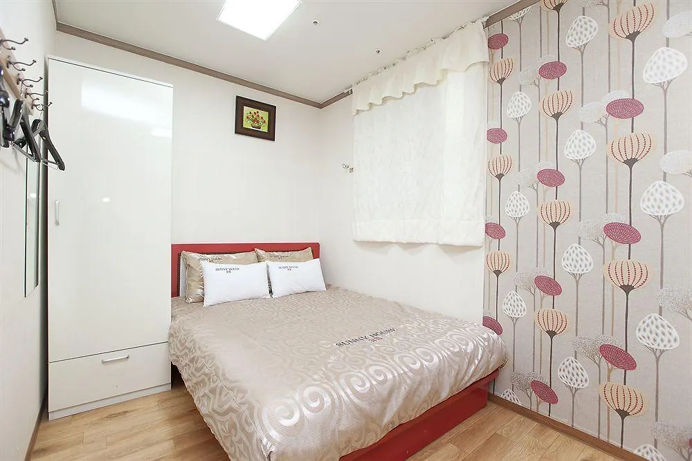 Sunny House Hotel Seoul