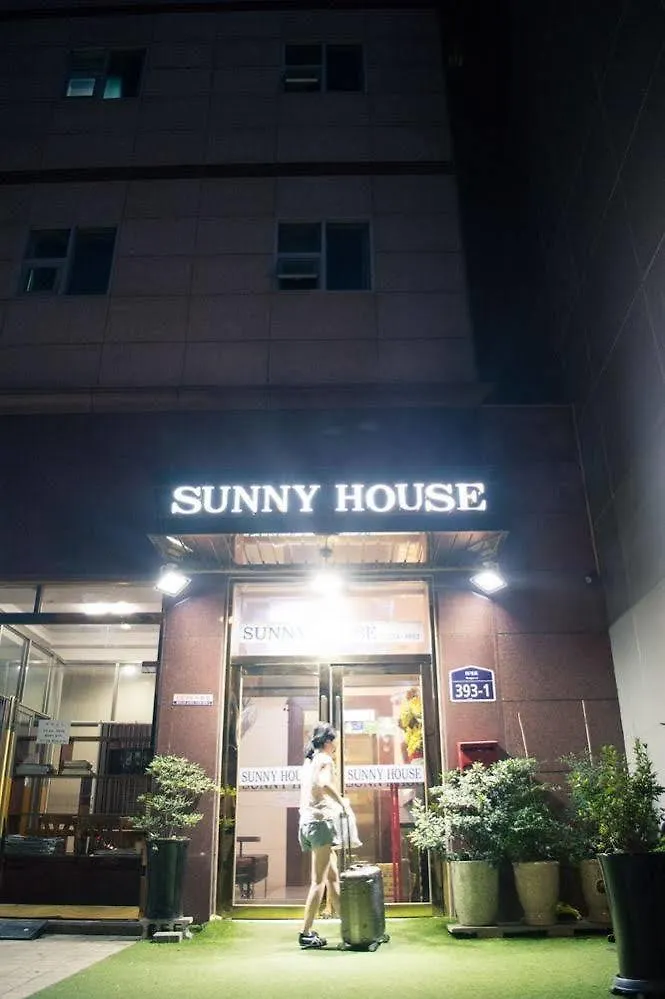 Sunny House Hotel Seoul
