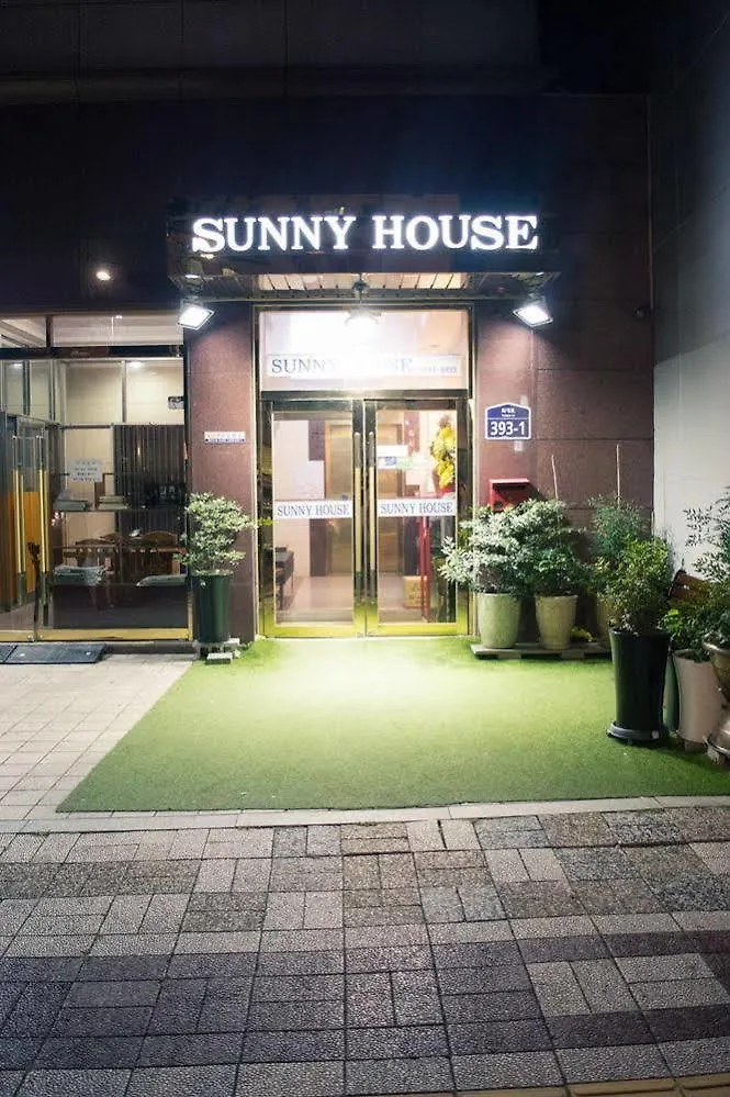 Sunny House Hotel Seoul